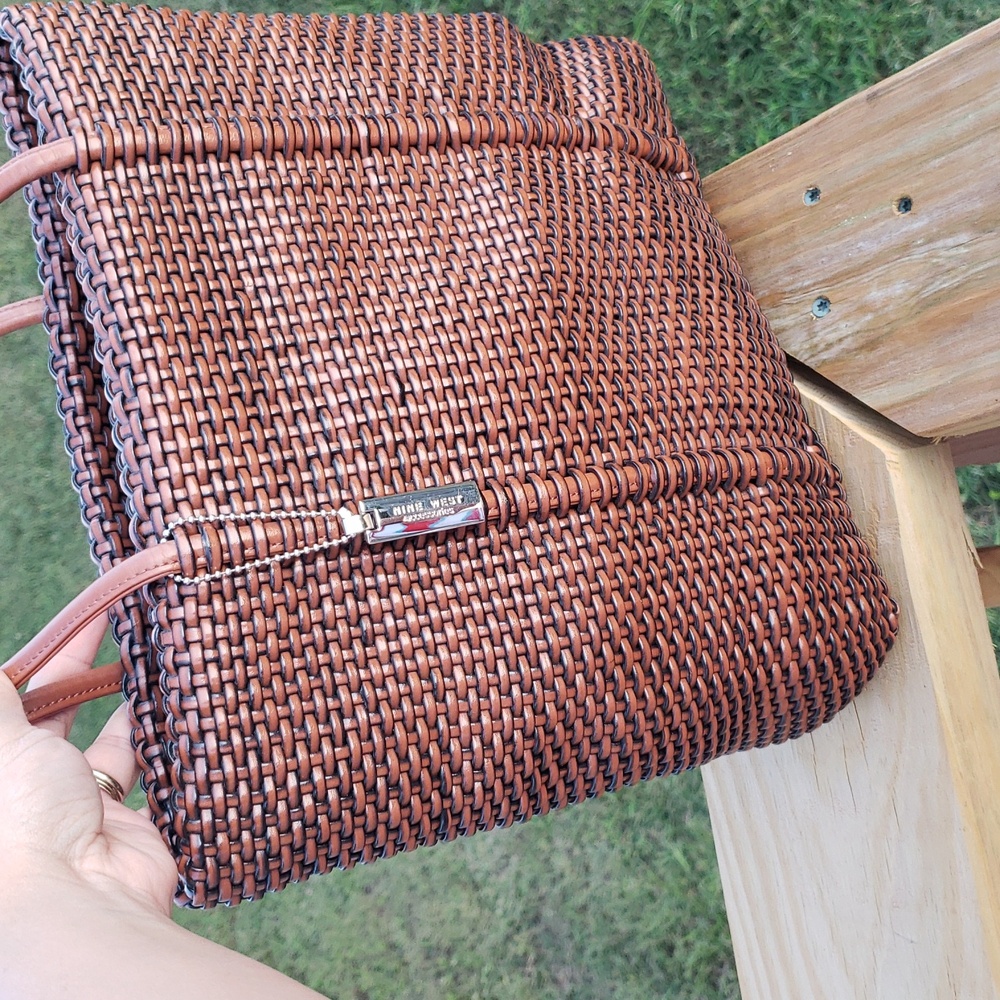 Vintage Nine West Woven Hobo Long Straps Shoulder Bag Y2K Brown Beachy Bohemian - Picture 12 of 12